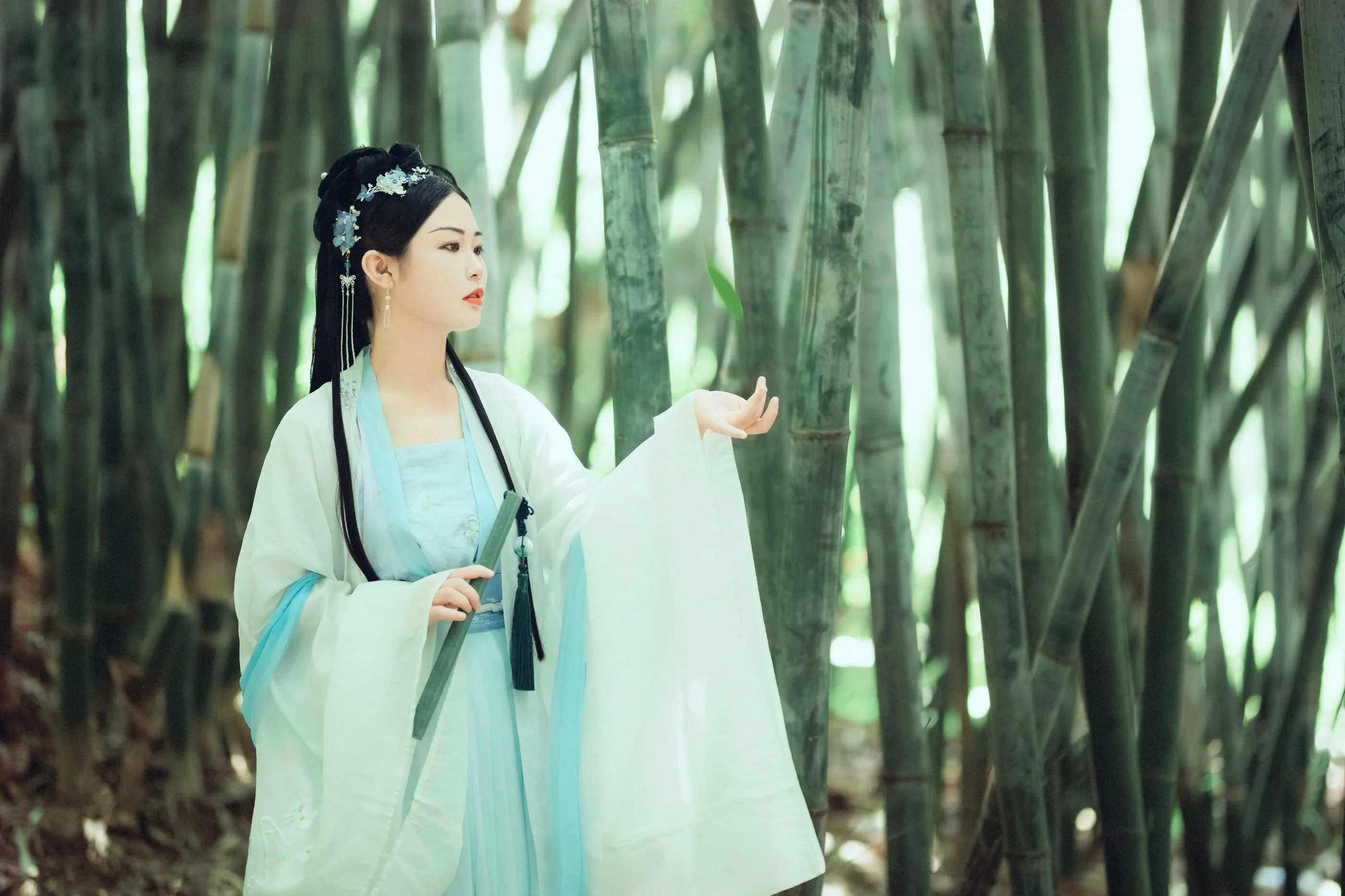 [YITUYU艺图语]2021.09.28 竹林深处 mendy [24P]插图9